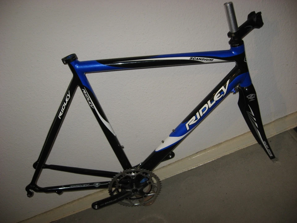 RIDLEY SCANDIUM - Alu Rennrahmen - FSA Carbon Kurbelgarnitur - Giant