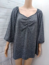 Est 1946 Cato Womens Gray Silver Top Size 18/20W Short Sleeve 