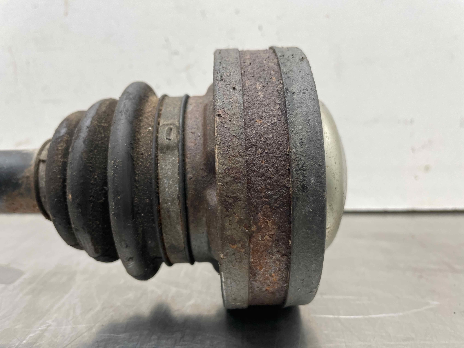 2010 Maserati Granturismo S OEM Left Hand Drivers Side CV Axle Shaft 63K