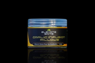 Elevate Baits Knoblauchaufguss 10 mm & 12 mm Pop Up Kissen - Schwarz