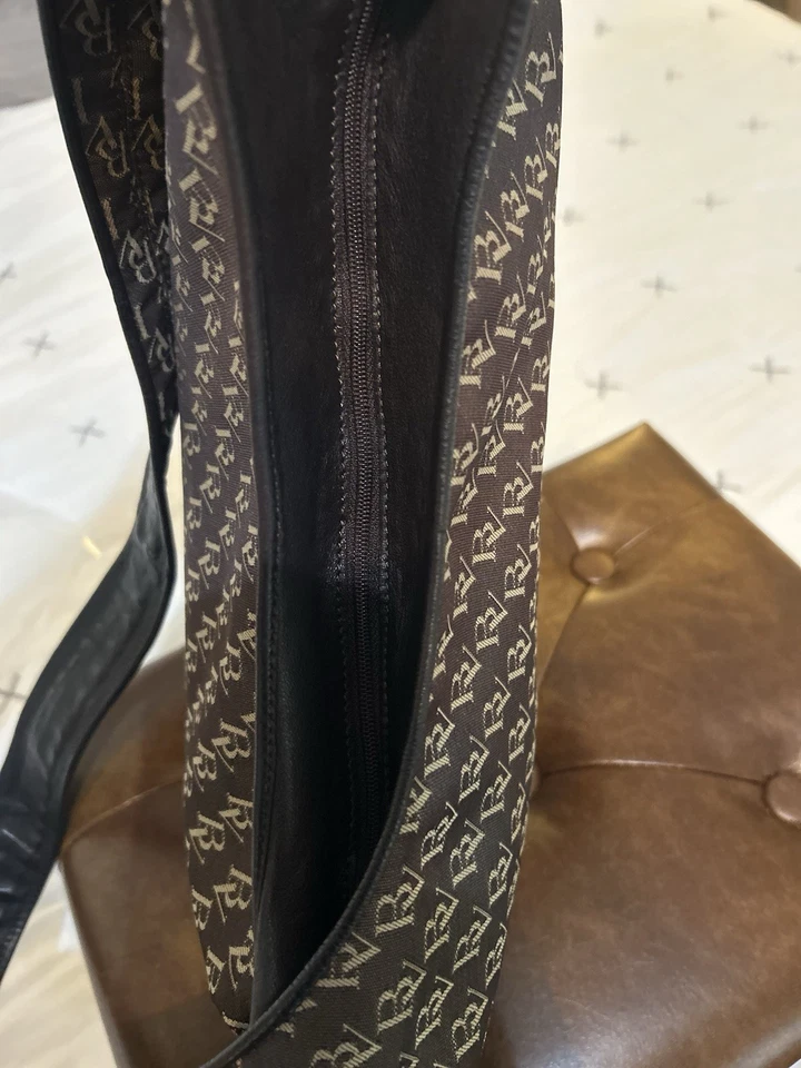 Bottega Veneta Monogram Hobo Bag - Image 4 of 4