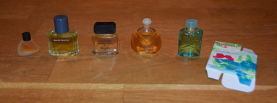 Set / Konvolut aus 5 Miniatur Parfüm / Parfum Flacons, Davidoff, Monteil, etc.