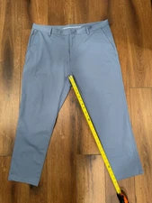 Rhone - Commuter Pant Slim - Light Blue - 40x28 - Pre-Owned / Good