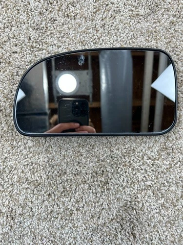2002-2009 CHEVROLET TRAILBLAZER DRIVERS SIDE MIRROR GLASS LH (G71)