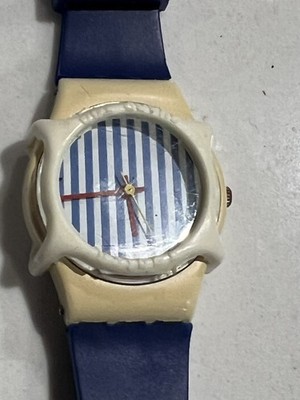 Swatch Newport LW115 1986 Standard Ladies 25mm Vintage