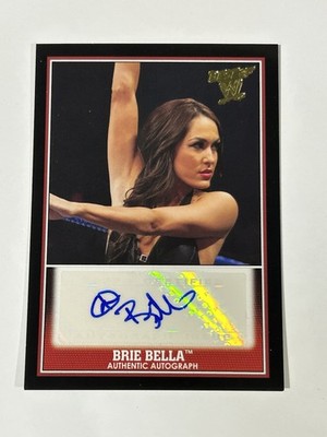 2013 Topps WWE Best of WWE - Brie Bella - Autographed
