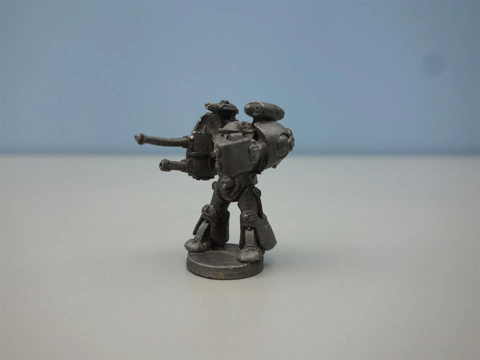 RAFM: Modelo Mekton (op metal) Foto 3 de 4