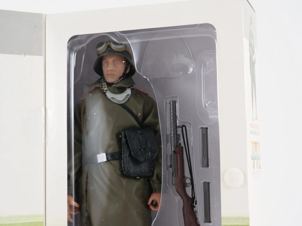 Dragon models 70117 German Feldgendarmerie Johannes - Image 3 of 4