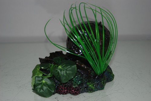 Acquario Vasi Affondati Rotti Spada su Base Roccia con Piante 15 x 11 x 12 cm - Foto 4 di 6
