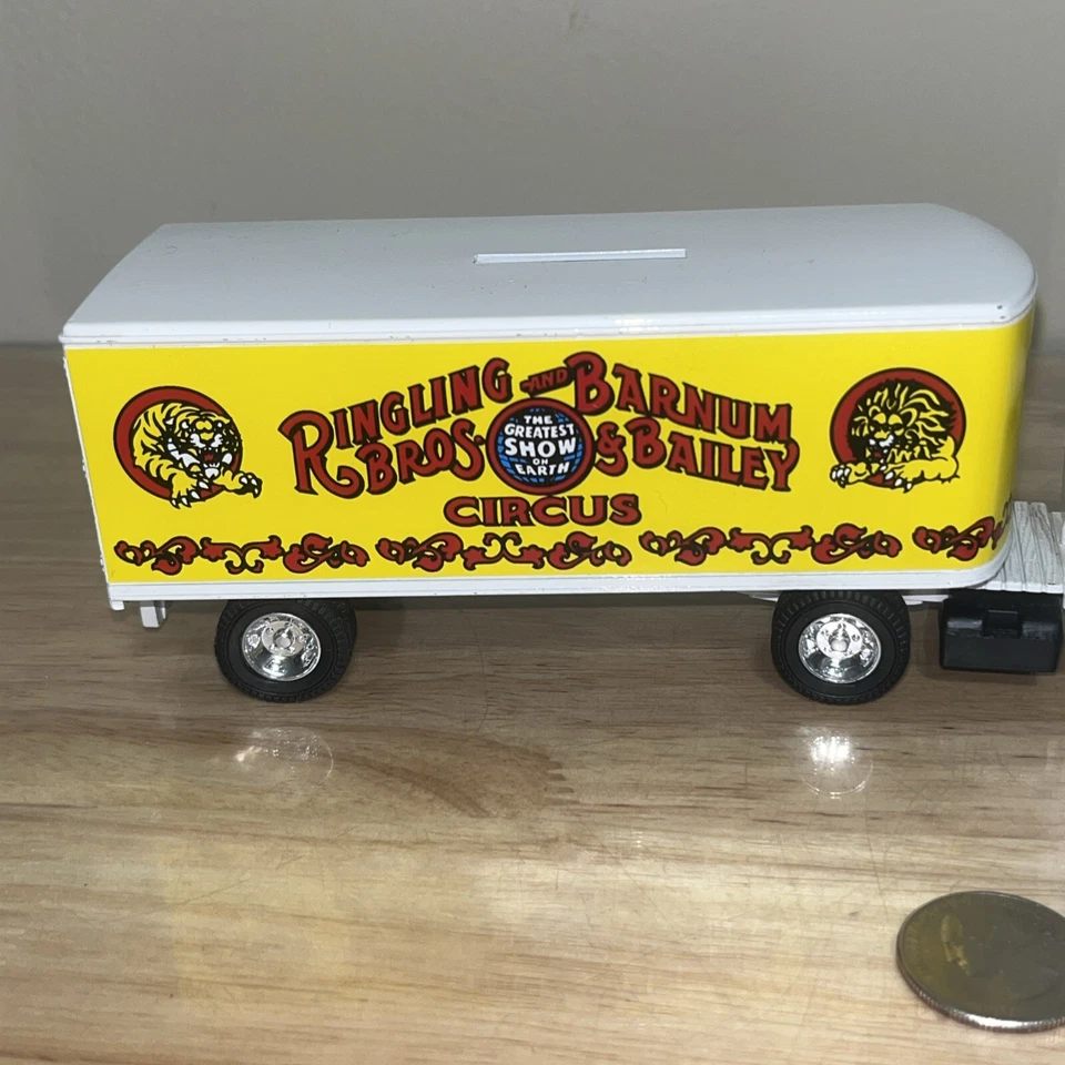 Camión Ford ERTL Ringling Bros. And Barnum & Bailey 1937 entrega semi banco RARO Foto 3 de 4