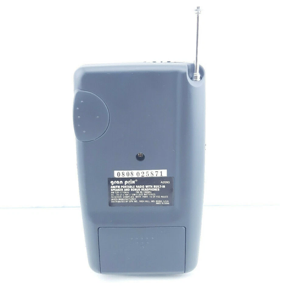 GPX Portable AM/FM Pocket Radio A2093 Battery Powered! Built in Speaker! - Image 3 of 4