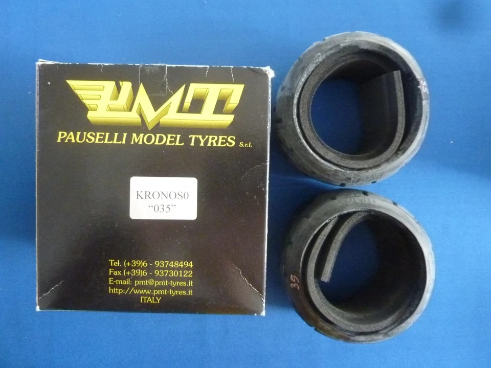 Verschiedene ältere 1:5 RC Reifen mit und ohne Felgen Konvolut - Bild 2 von 4