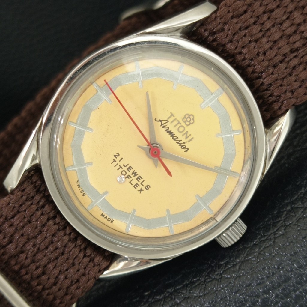 VINTAGE MENS AIRMASTER TITOFLEX SWISS 2750 WATCH HAND-WINDING a705119-1 TITONI - vintagewatches.pk