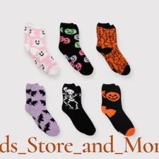 *NWT* Womens HALLOWEEN fuzzy Crew Sock sz. 5-9