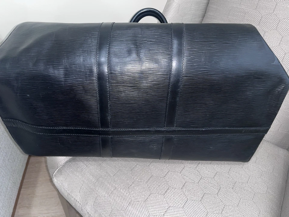 Autêntica bolsa de viagem Louis Vuitton unissex Keepall 50 preta - Imagem 3 de 4