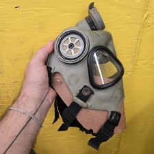 Máscara antigás de entrenamiento con heridas en la cabeza M18 C1 demostración recortada NY 2133 10509 años 50 gris EE. UU. de colección