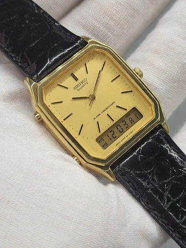 [ SERVICED, WORKS ] 1982 Vintage Seiko Watch Men Gold Tone Gold Dial  Digital