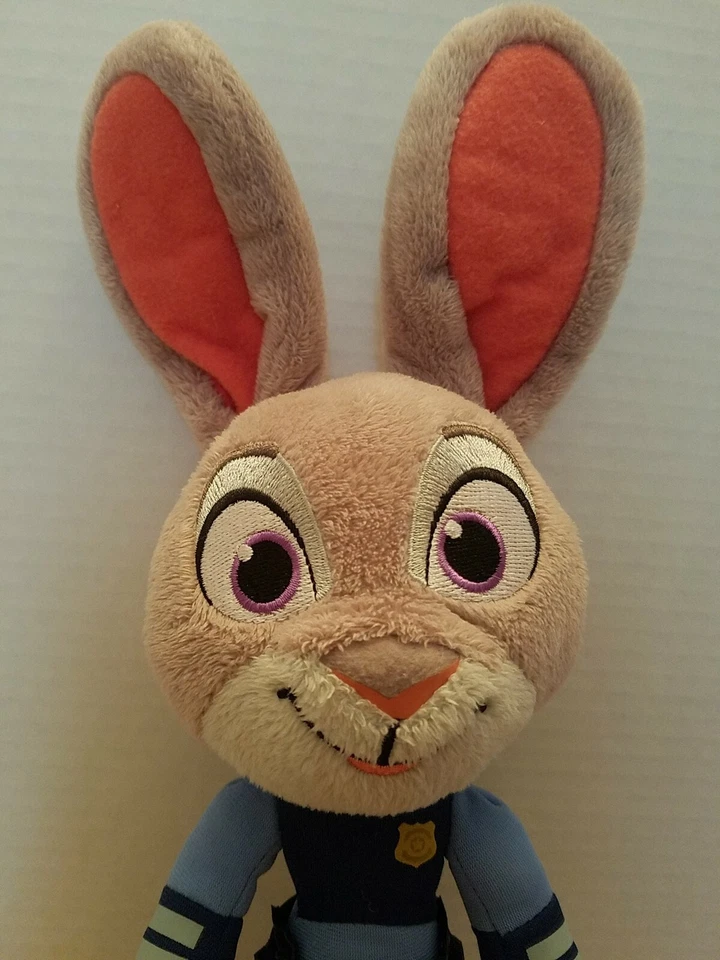 TOMY DISNEY ZOOTOPIA JUDY HOPPS BUNNY POLICE OFFICER COP PLUSH DOLL FIGURE TOY - Image 2 of 4