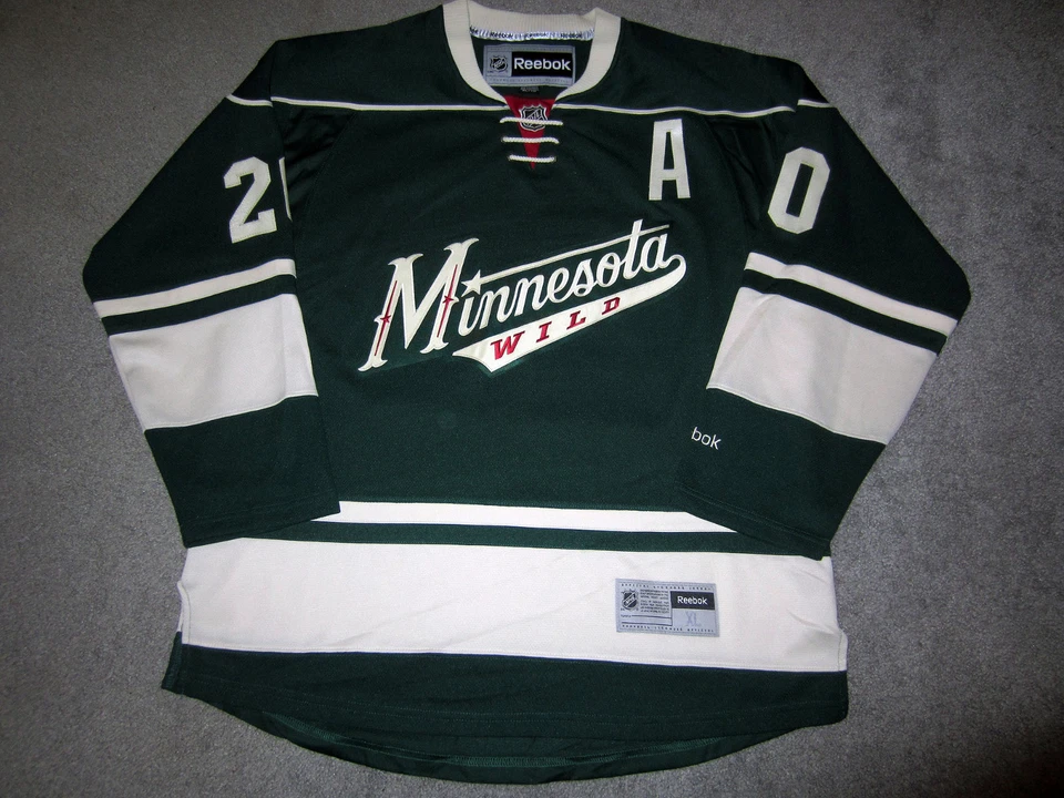 Camiseta autografiada firmada por Ryan Suter Minnesota Wild con certificado de autenticidad nueva X-grande XL Foto 4 de 4