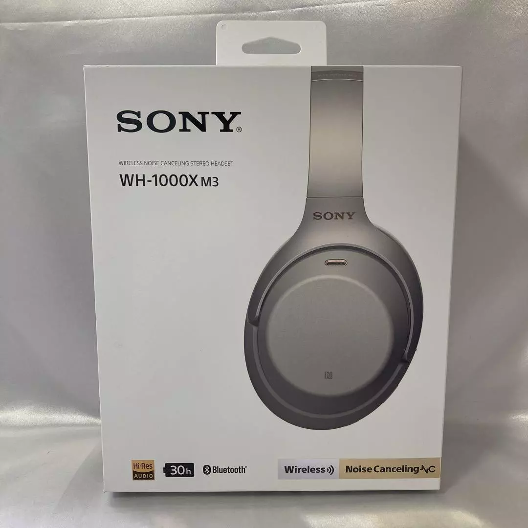 SONY WH-1000XM3 Platinum silver wireless noise canceling headphones