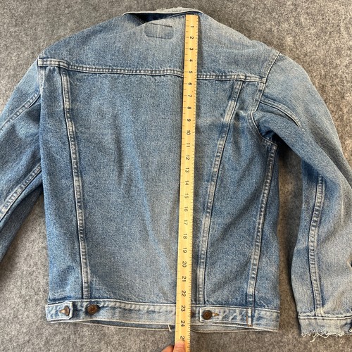 Chaqueta vaquera vintage Levi's Western Trucker ropa de trabajo descolorida lavado medio azul pequeña - Imagen 5 de 9