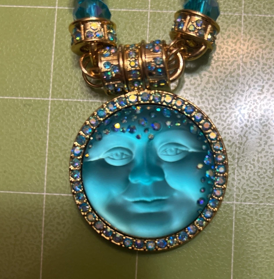 Collar Kirk’s Folly Luna Azul Con Cuentas de Vidrio Nuevo Sin Etiquetas Foto 2 de 3