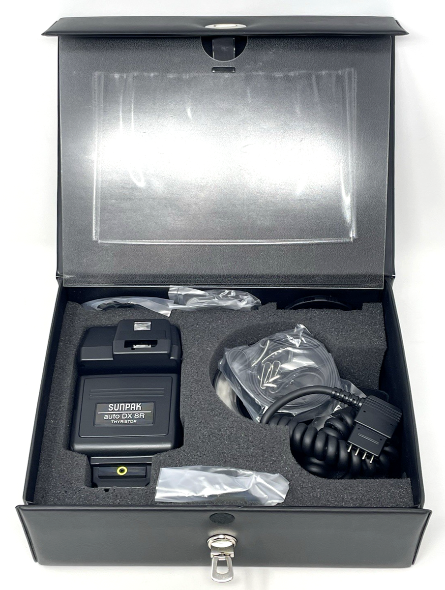 Sunpak Auto DX 8R Thyristor Shoe Mount Ring Camera Flash in
