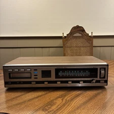 Soundesign 8 Track Recorder/AM-FM Stereo Receiver Tested Ans Working Model 5425