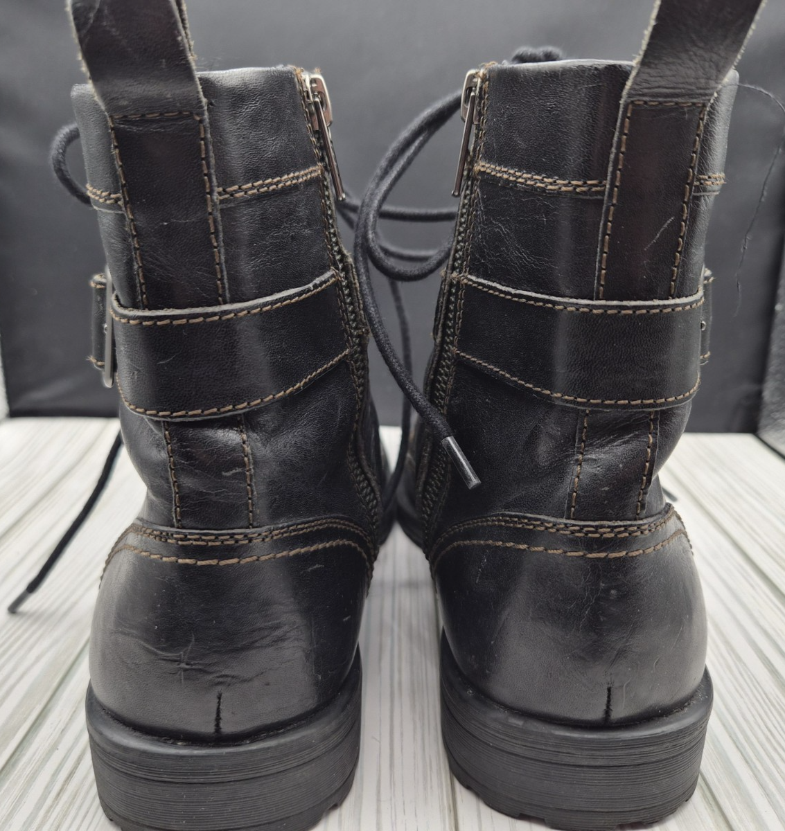 Aston Grey Collection Rockcastle 2 Black Leather Lace Up Zip  display picture 1
