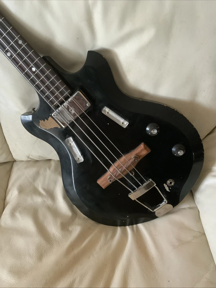 RARE ORIGINAL Vintage 1960s Supro Airline Bass Electric Guitar w/Case MUST SEE - Image 3 of 4
