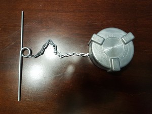 2-034-Diesel-Fuel-Cap-ALUMINUM-FREIGHTLINER-FORD-GM-HINO-ISUZU-FUSO-KENWORTH-CHEVY