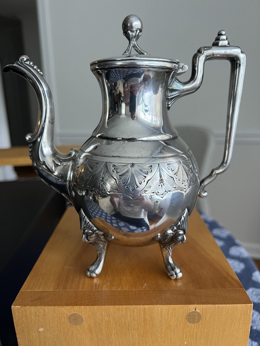 VICTORIAN REED AND BARTON SILVER PLATE TEA SERVICE 4 PIECE