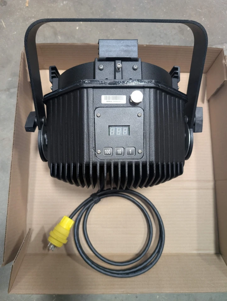 Altman SSPAR-3K-B Spectra LED PAR 100W 3000K White Rebels Black New - Image 4 of 4