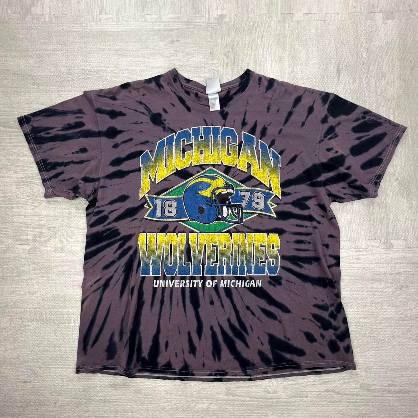 Vintage 90s Michigan Wolverines Tie-Dye T-Shirt Tee Size: XXL Multi-Color NCAA