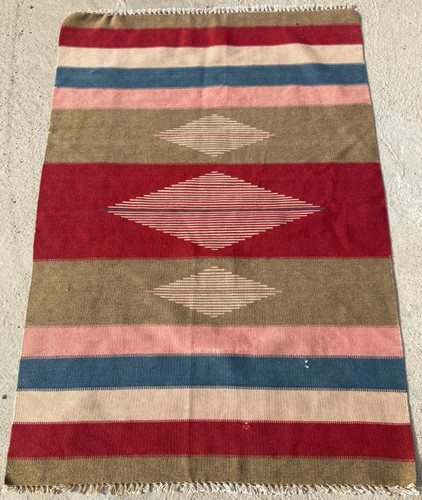 Vintage Traditional Handmade Beautiful Turkish Kilim Floor Rug Carpet 136x94 cm