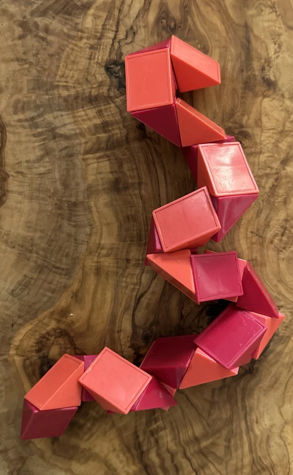 1980’s Original Fidgit Toy Vintage Rubik's Snake Puzzle Japan - Image 4 of 4