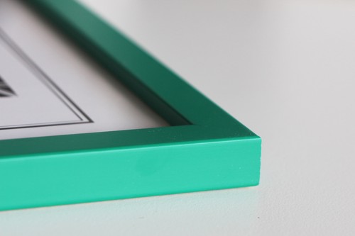 Green A4 Certificate Wooden Frame - Picture 2 of 3