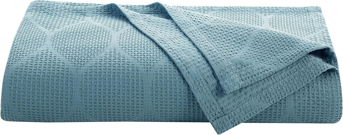 Maura Thin Lightweight Blankets. 100 Cotton King 108