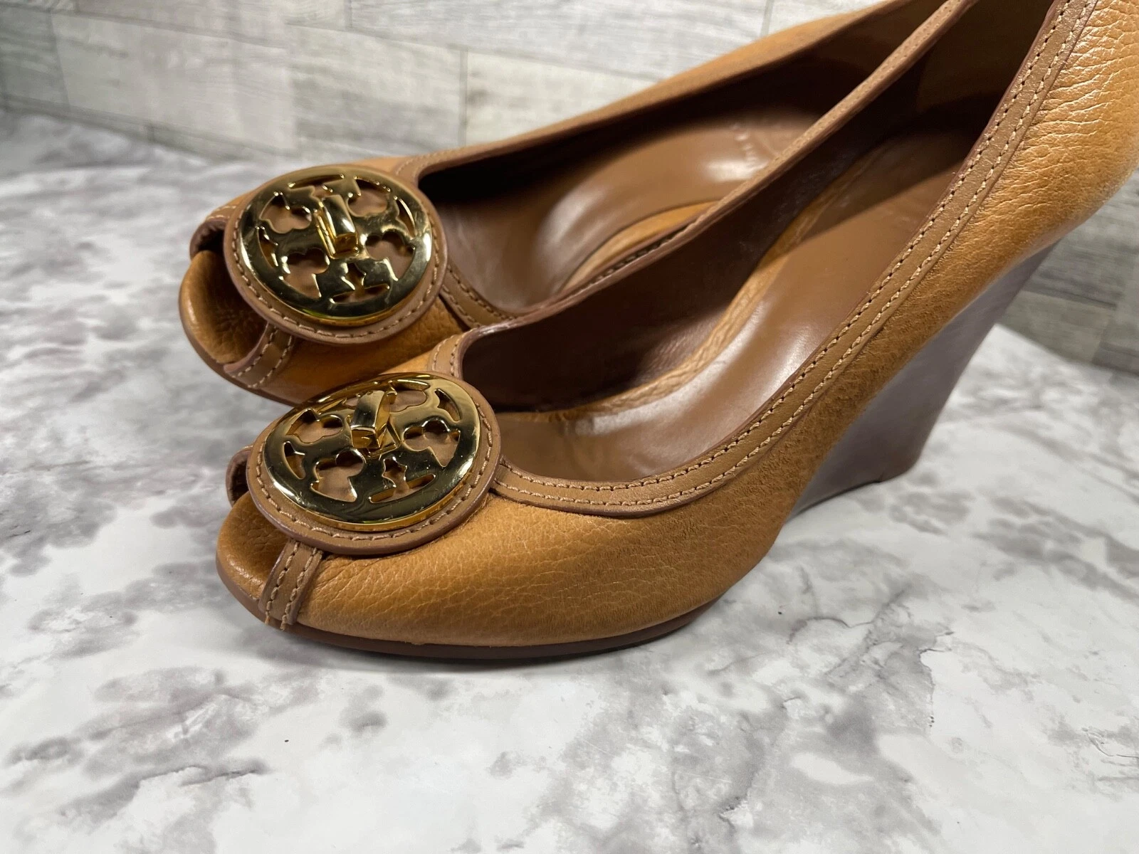 Scarpe Tory Burch tacco donna 7M Selma marrone oro pelle ciottoli zeppa punta aperta