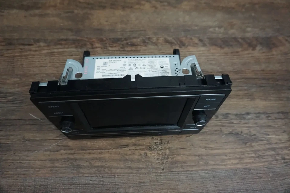 VW T6.1 Radio Bluetooth DAB+ Kamera APP 3CN035869A Display defekt - Bild 4 von 4