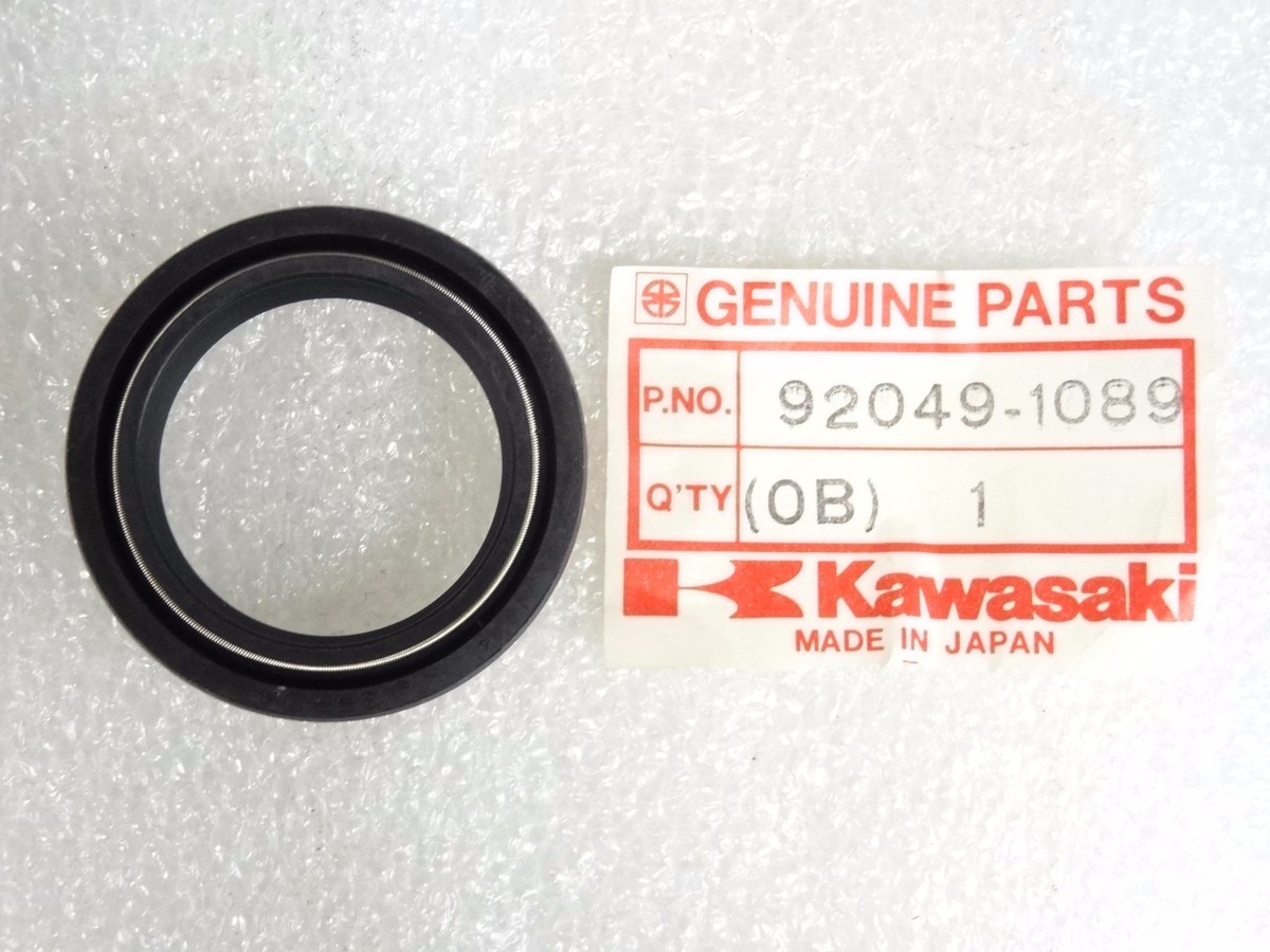 Kawasaki NOS NEW 92049-1089 Oil Seal KZ ZX KZ550 ZX550 | eBay