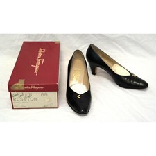 Vintage Salvatore Ferragamo 'Rustica' Pumps Sz 8 AA Black Leather w/Orig Box