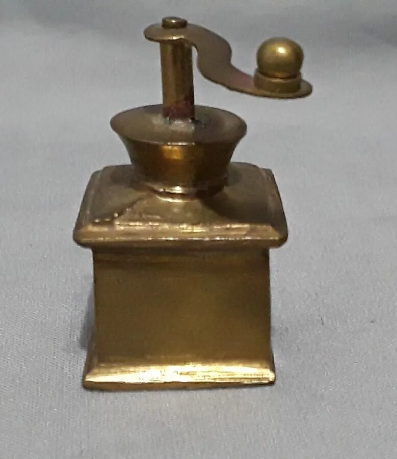 Picture 4 of 6