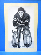 1944-63 BEEHIVE PHOTOS Group 2, CHUCK RAYNER, New York Rangers, High-Grade