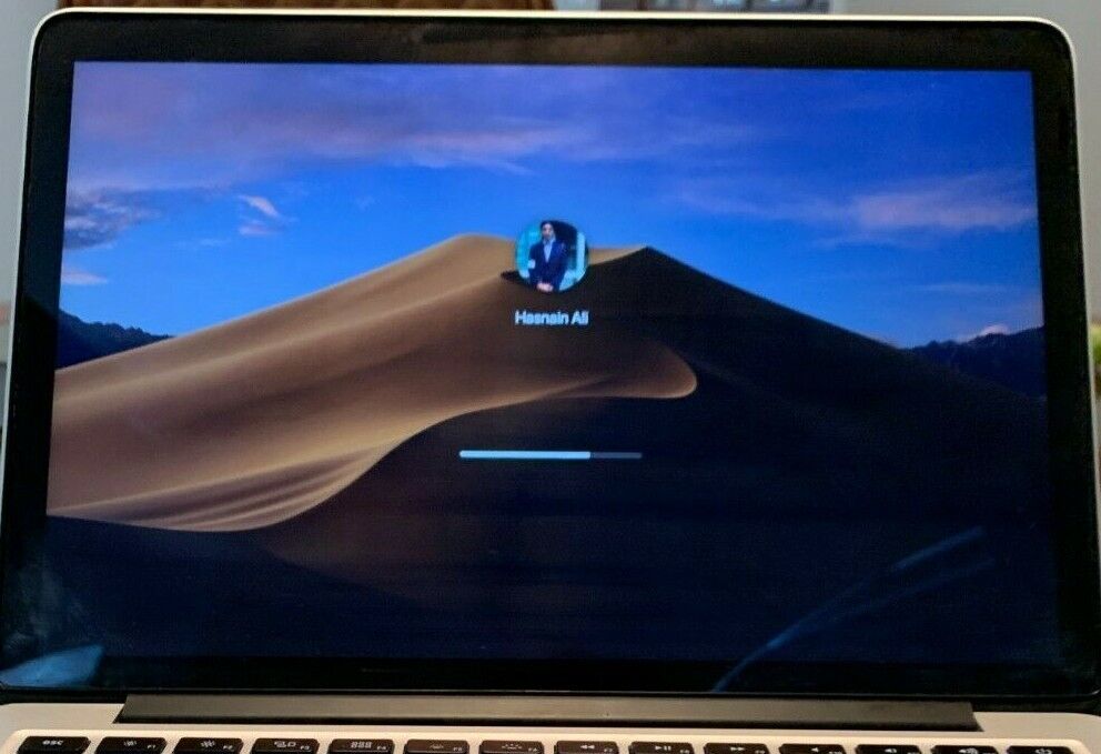 Apple MacBook Pro 13.3: 128 GB Storage, 8 GB RAM (Mid 2014 Apple MacBook Pro 13.3: 128 GB Storage, 8 GB RAM (Mid 2014