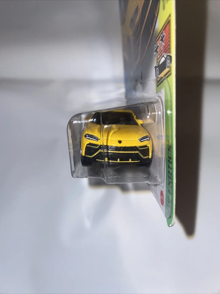 Lamborghini Urus 2017 Hot Wheels error de impresión. 213/250 HW Exotics 1/10 RARO SELLADO Foto 3 de 4