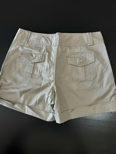 Willi Smith🌞08 Women's Shorts Color Tan, Size 12, Preowned Good Condition - Picture 10 of 10