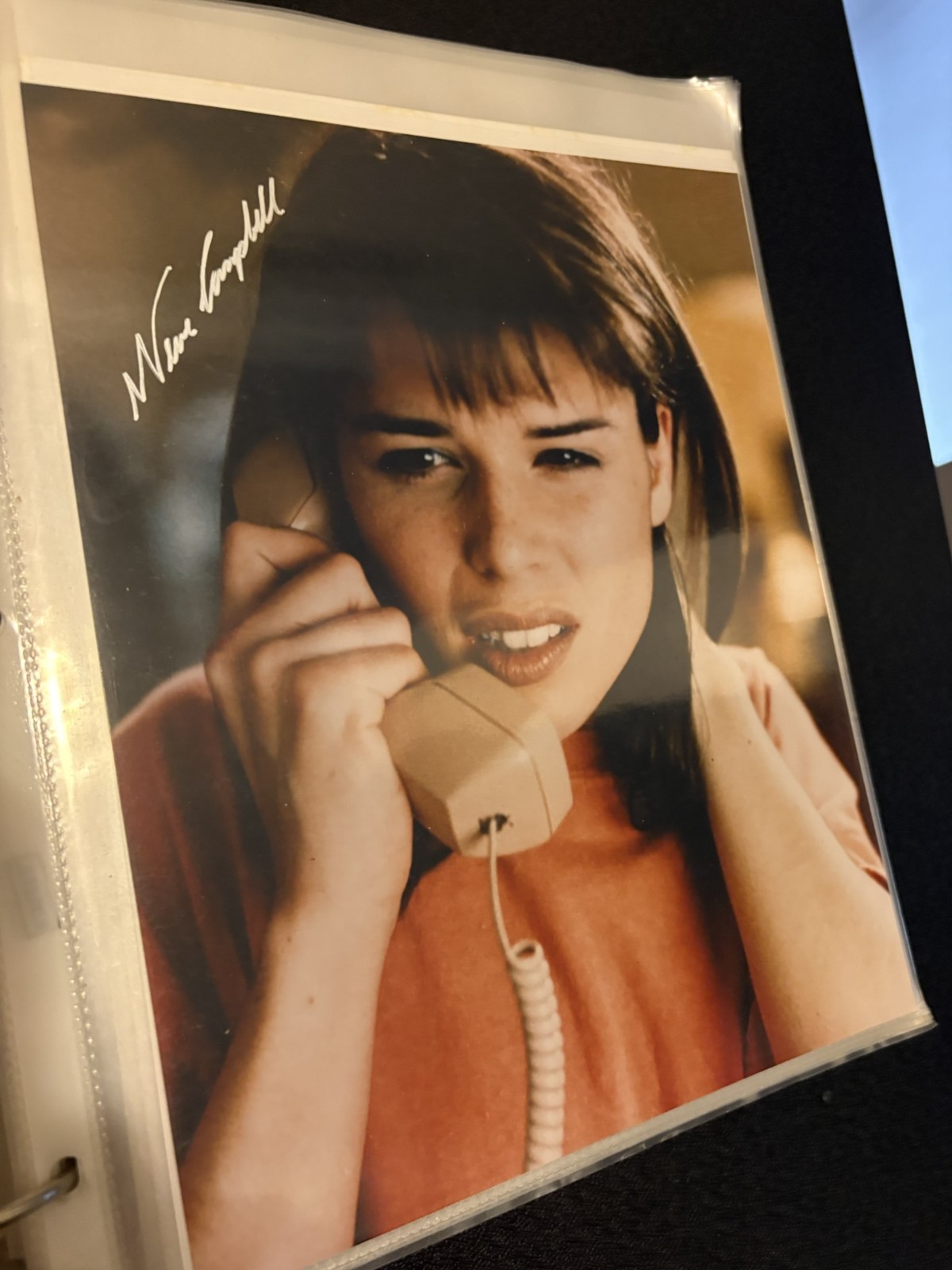 Neve Campbell Signed 8x10 Color Photo - Scream Sidney Prescott still