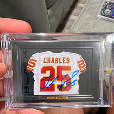 Jamaal Charles Cards and Memorabilia Guide 8