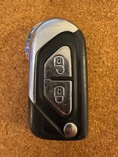GENUINE CITROEN DS 2 BUTTON REMOTE FLIP CAR KEY FOB - Working & FREE DELIVERY